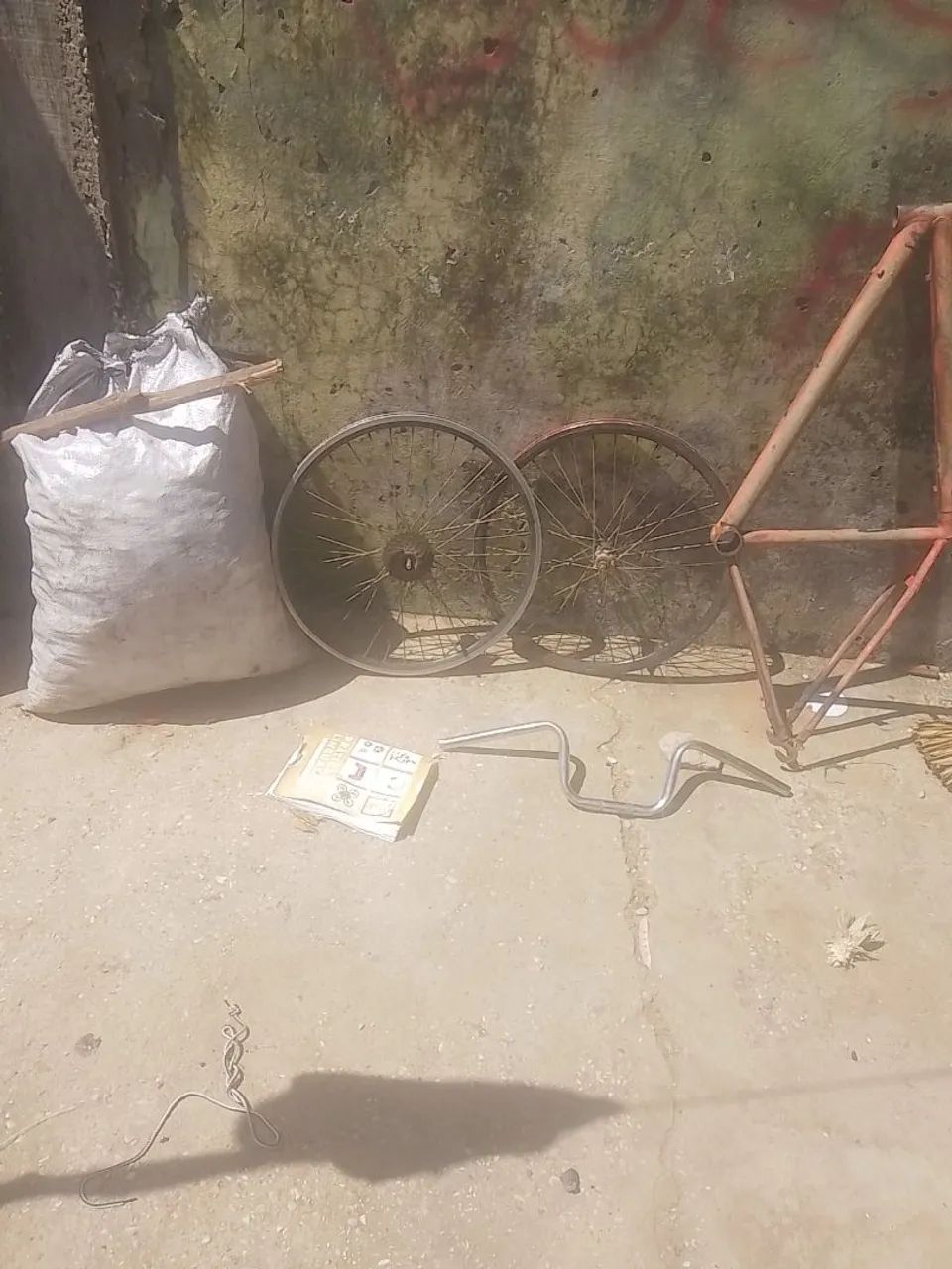 Quadro calhas aero e guidão 