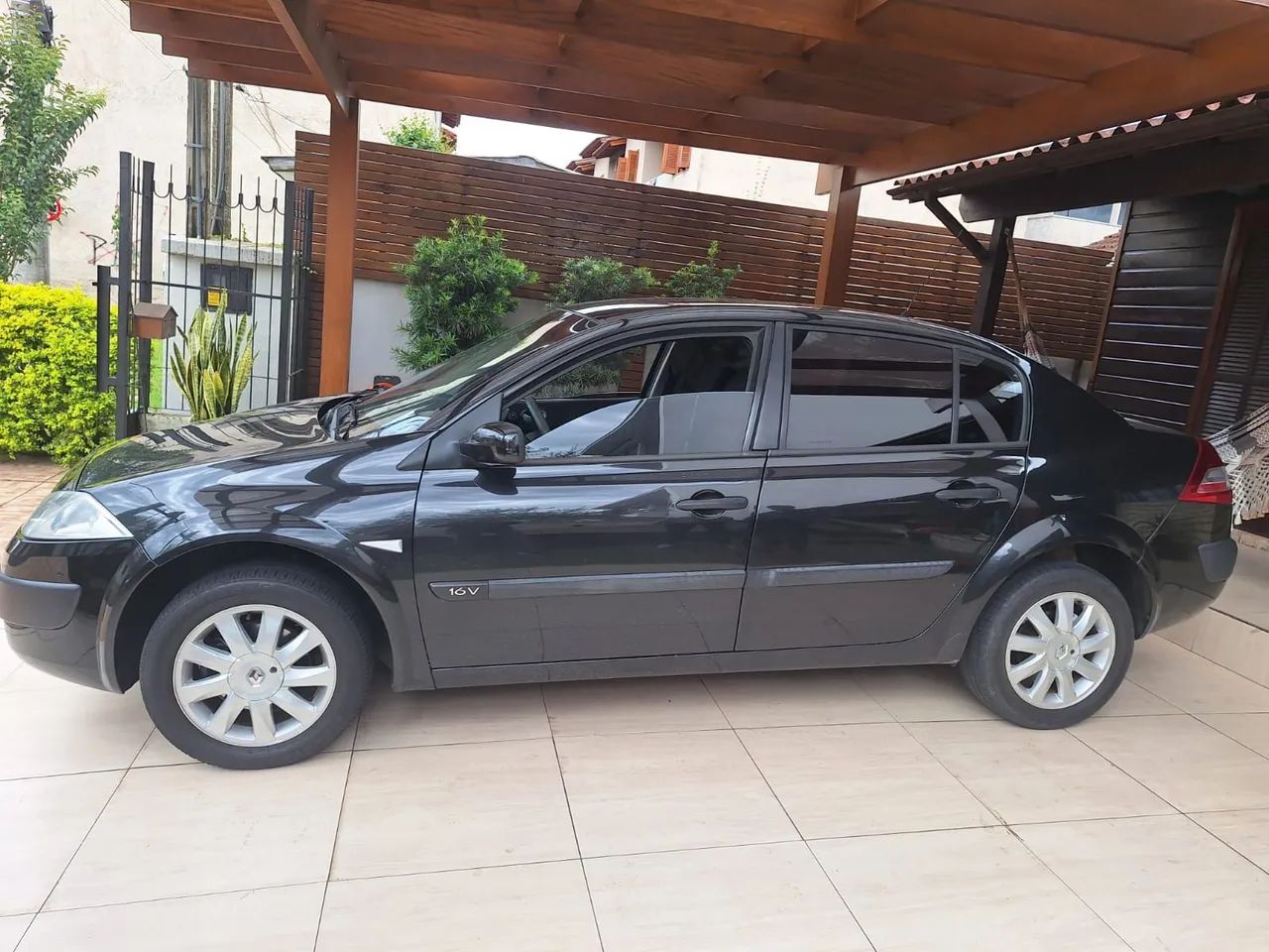 Renault Megane SEDAN EXPRESSION HI-FLEX 1.6 16V 2011