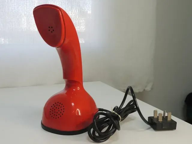 TELEFONE ERICSOM JK EM PERFEITO ESTÁDO COMO NOVO 