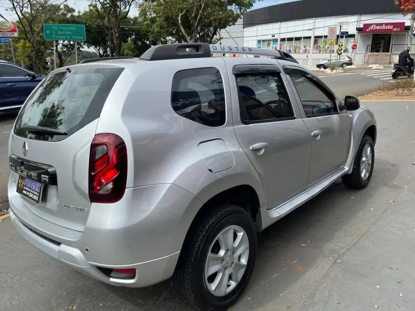 Renault Duster Dynamique 2.0 Hi-flex 16V Aut. 2016 - Foto 5