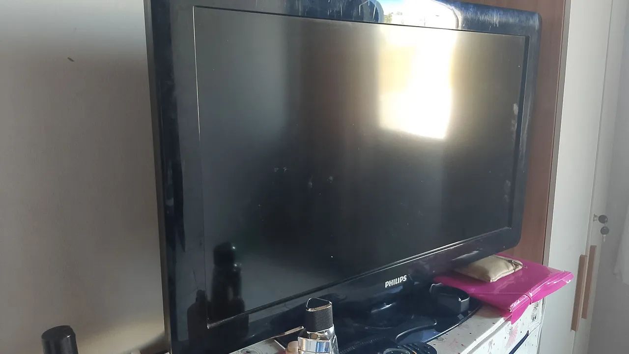 TV 