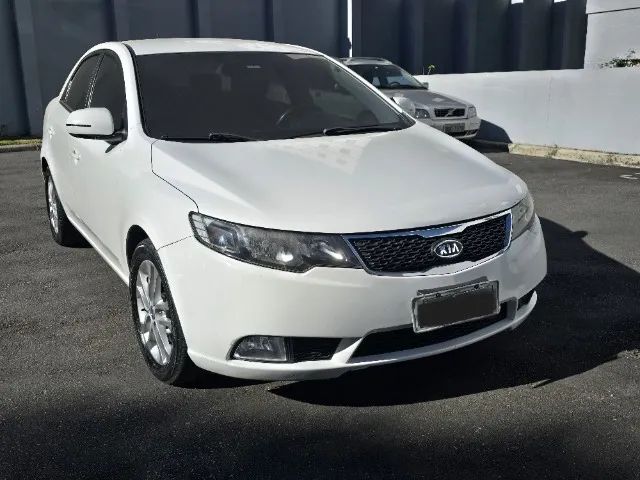 KIA Cerato 1.6 16V MEC. 2012