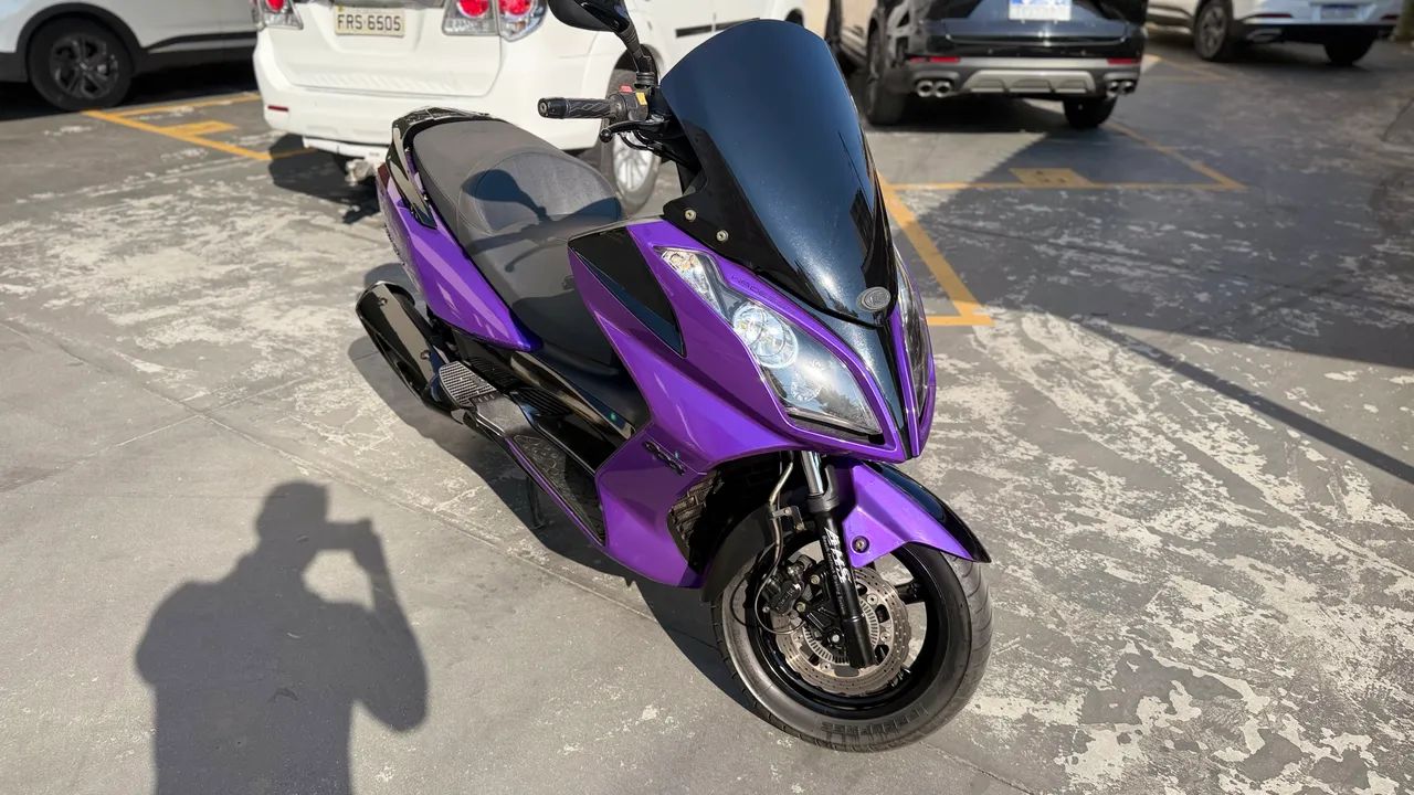 Scooter Kymco Downtown 300i 2019 Completa ? Customizada e com GPS