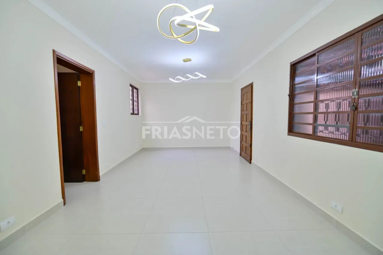 CASA RESIDENCIAL COM 3 DORMITÓRIOS NO BAIRRO VILA MONTEIRO - Foto 5