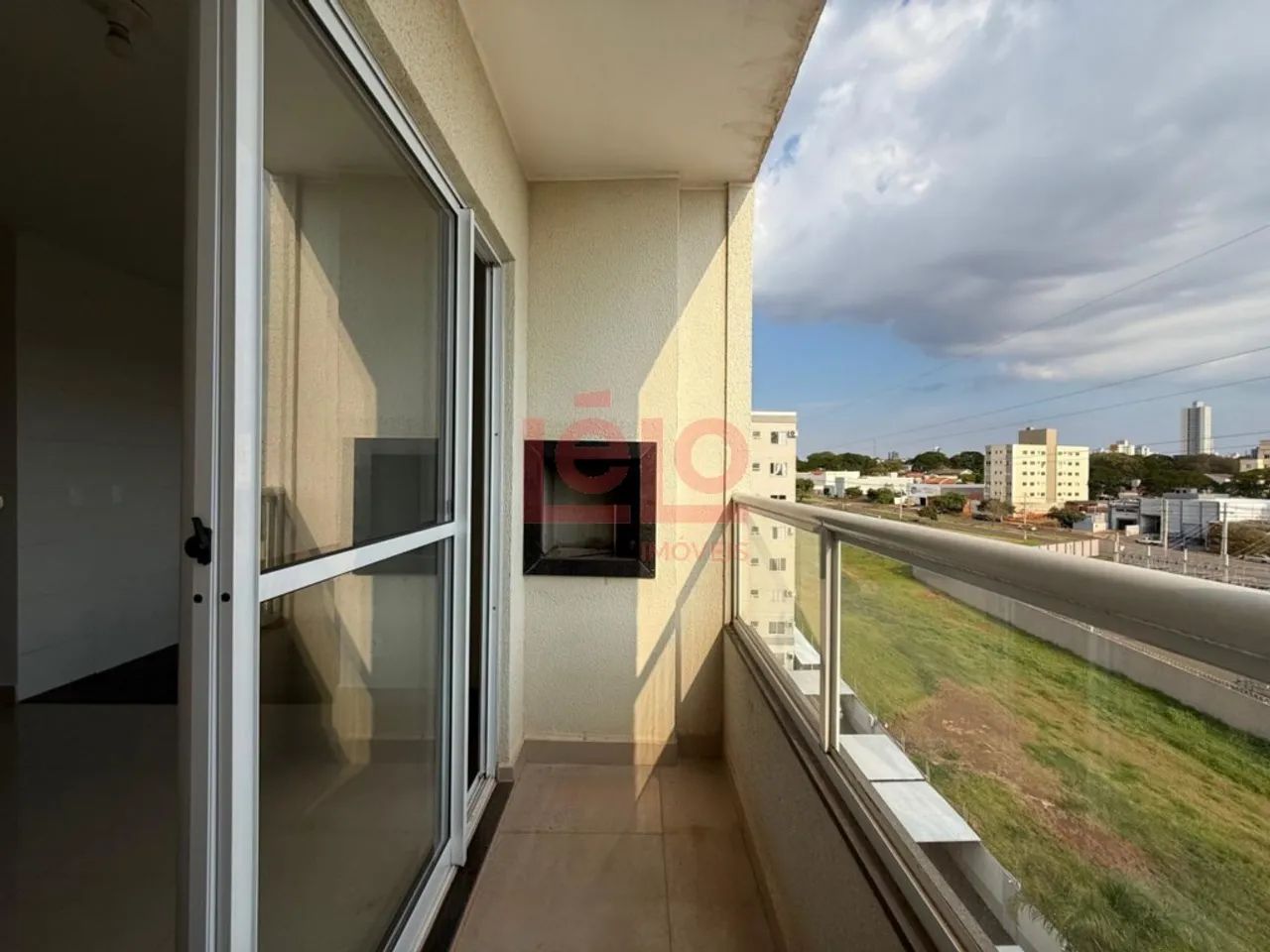 Apartamento Clube Próximo a UEM - Foto 5