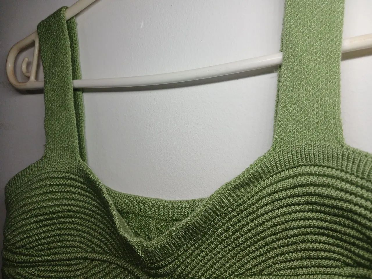 Top Tricô Macio Verde pastel - Foto 5