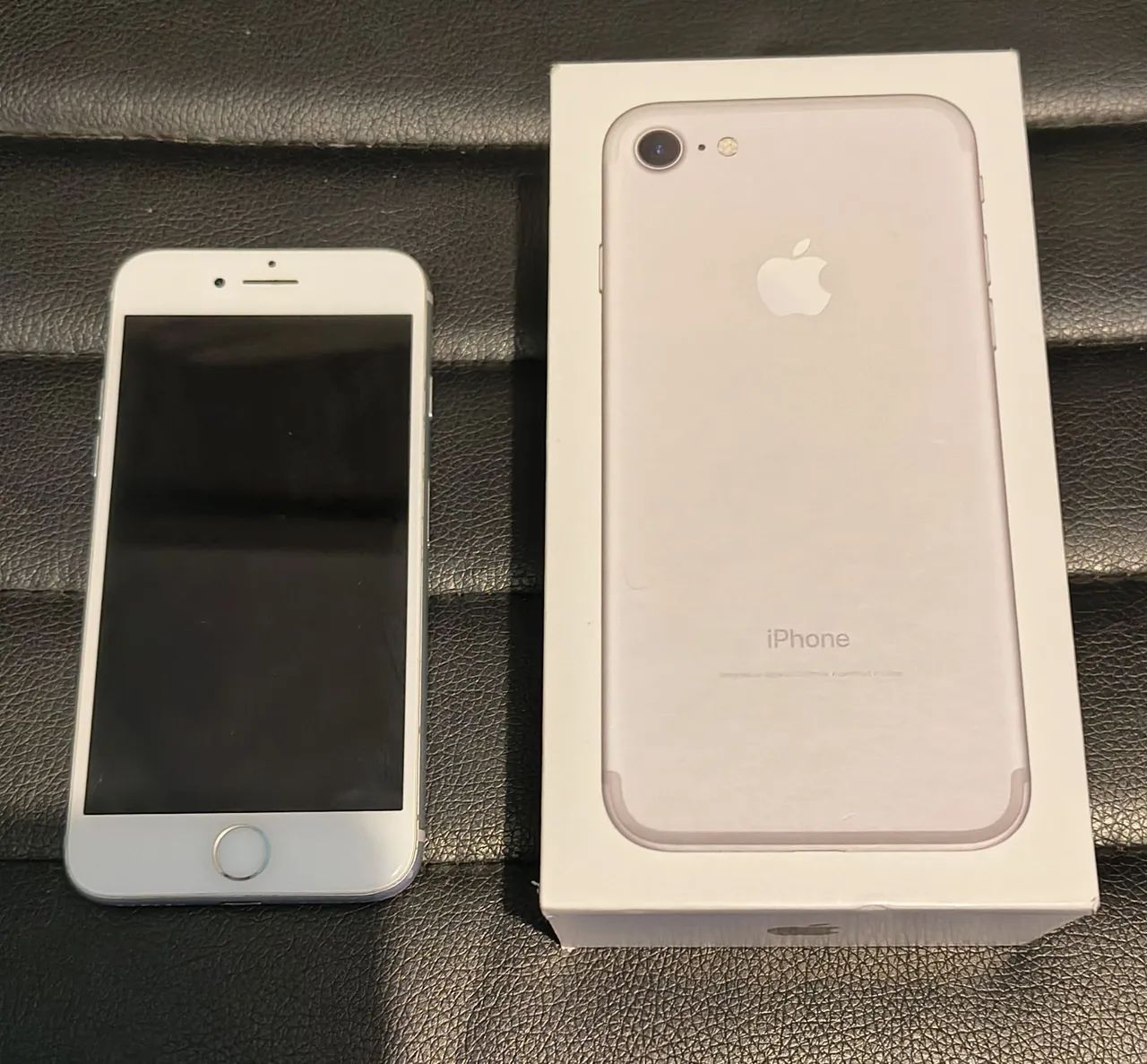 Smartphone iPhone 7 Apple 128gb 72% de Bateria Caixa Original