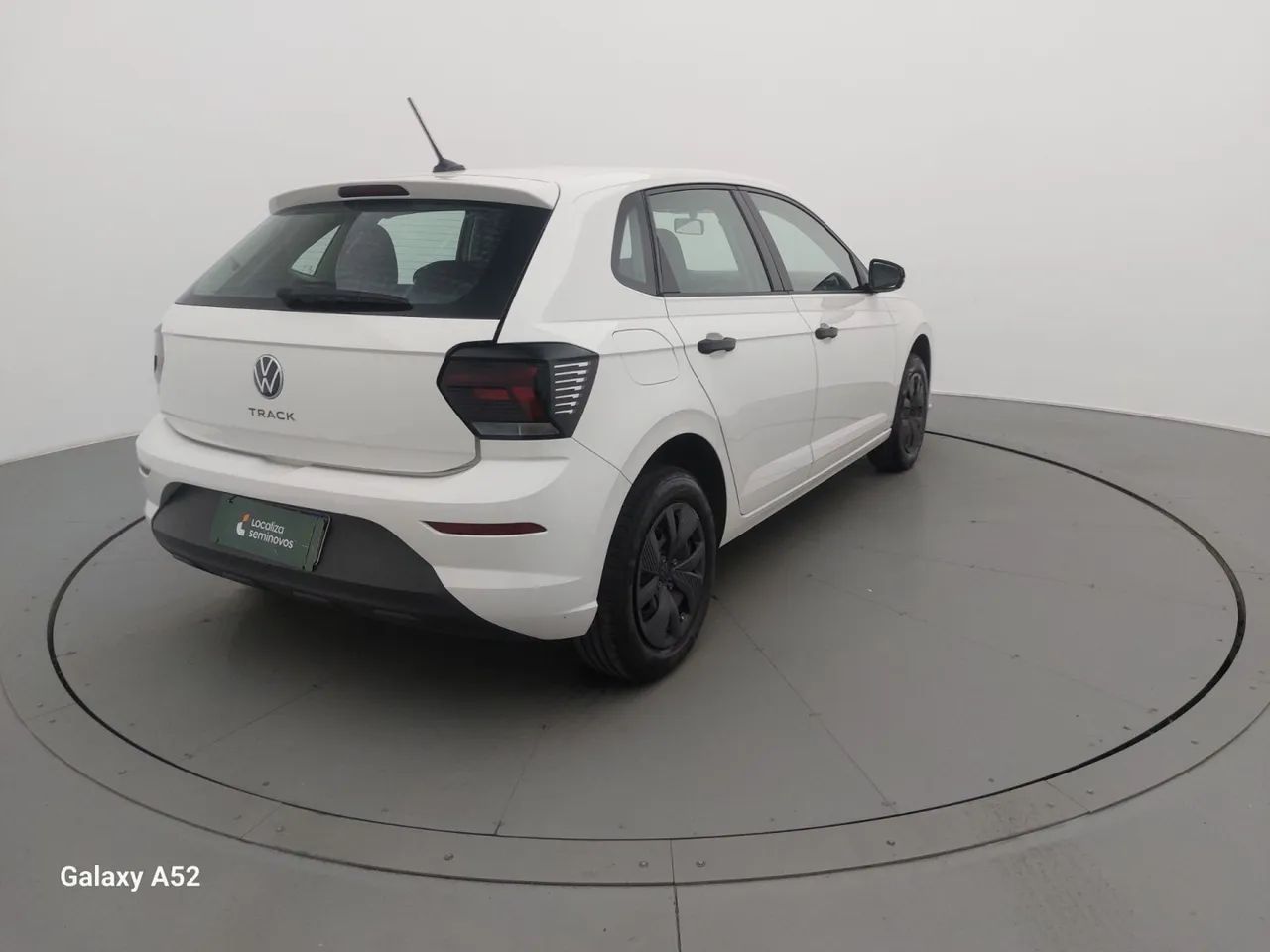 Volkswagen Polo Track 1.0 Flex 12V 5p, foto 5 de 18