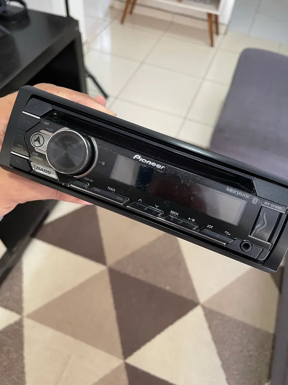 Pioneer DEH-S4180BT com Bluetooth 