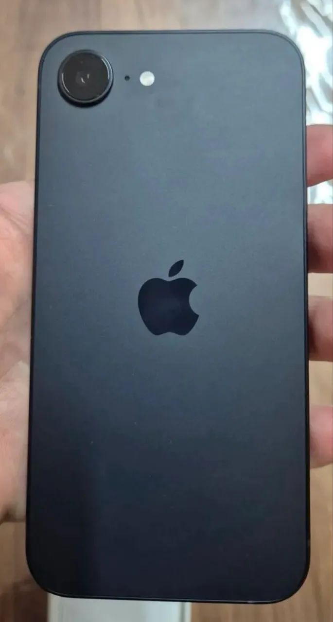 iPhone 16e novo - Foto 2