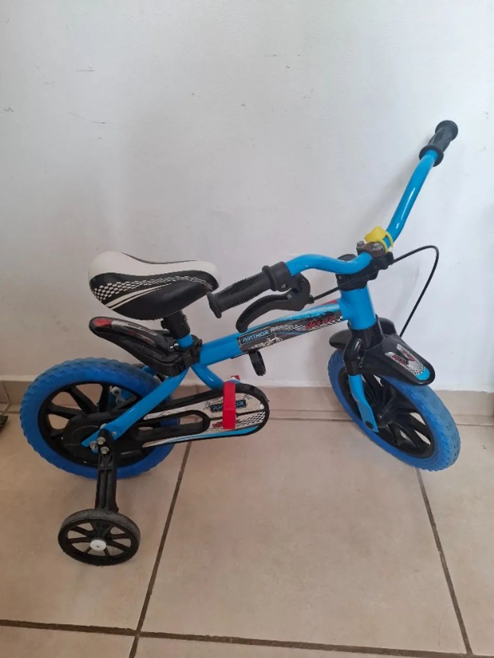 Bicicleta aro 12 azul  - Foto 2