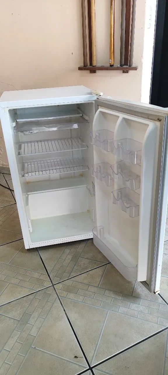 Frigobar Eletrolux 120lt - Foto 3