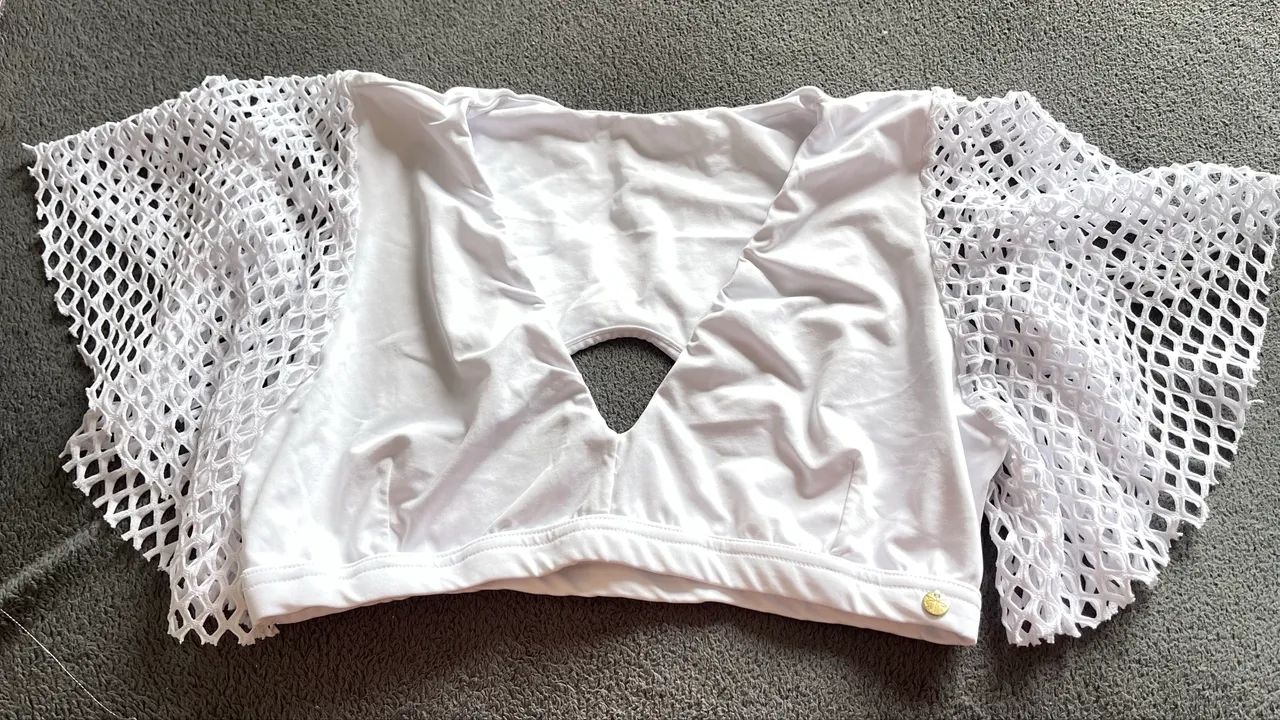 Top biquíni branco com mangas 