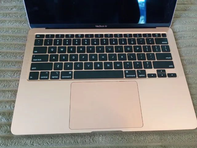 Macbook Air 2020 - i3 - 8gb/256gb - Zerado!! - 145 Ciclos Bateria