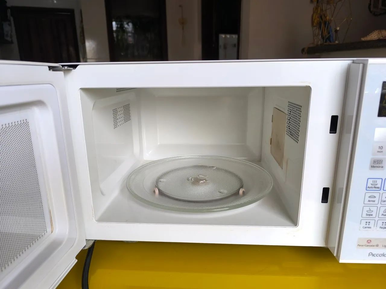 Vendo Microondas Panasonic 25 litros  - Foto 3