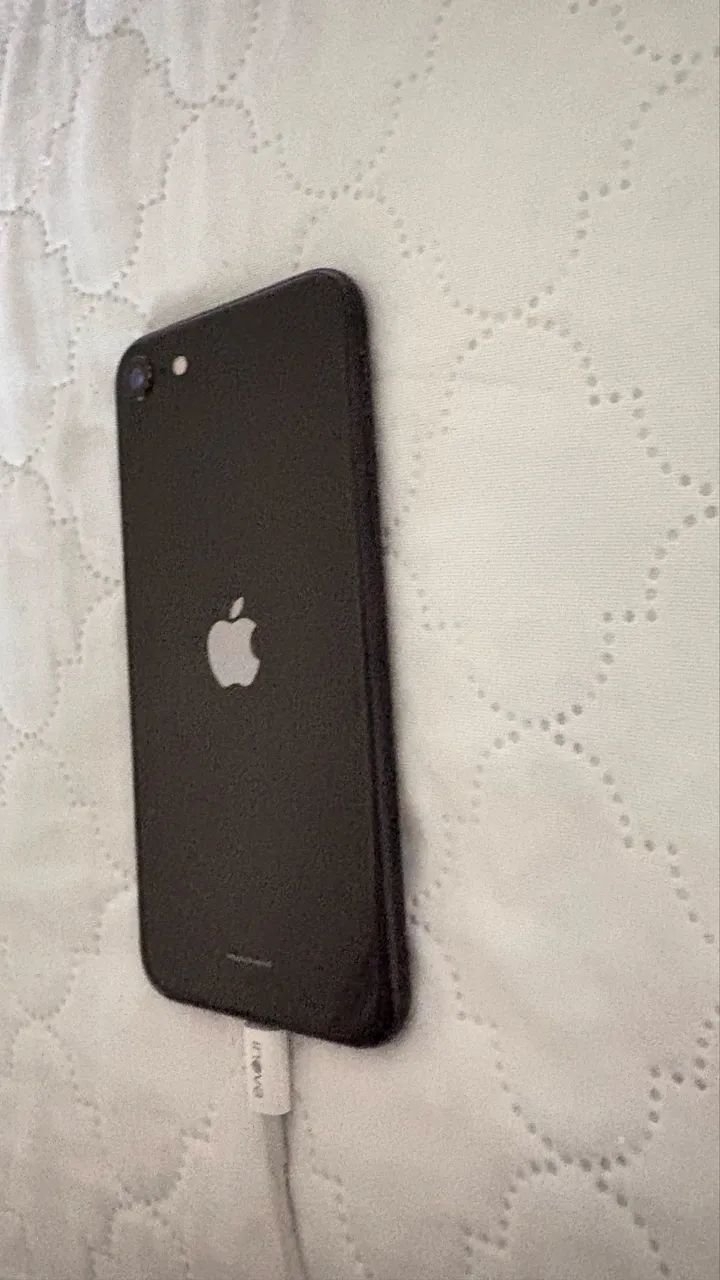iPhone SE 2021 - Foto 2
