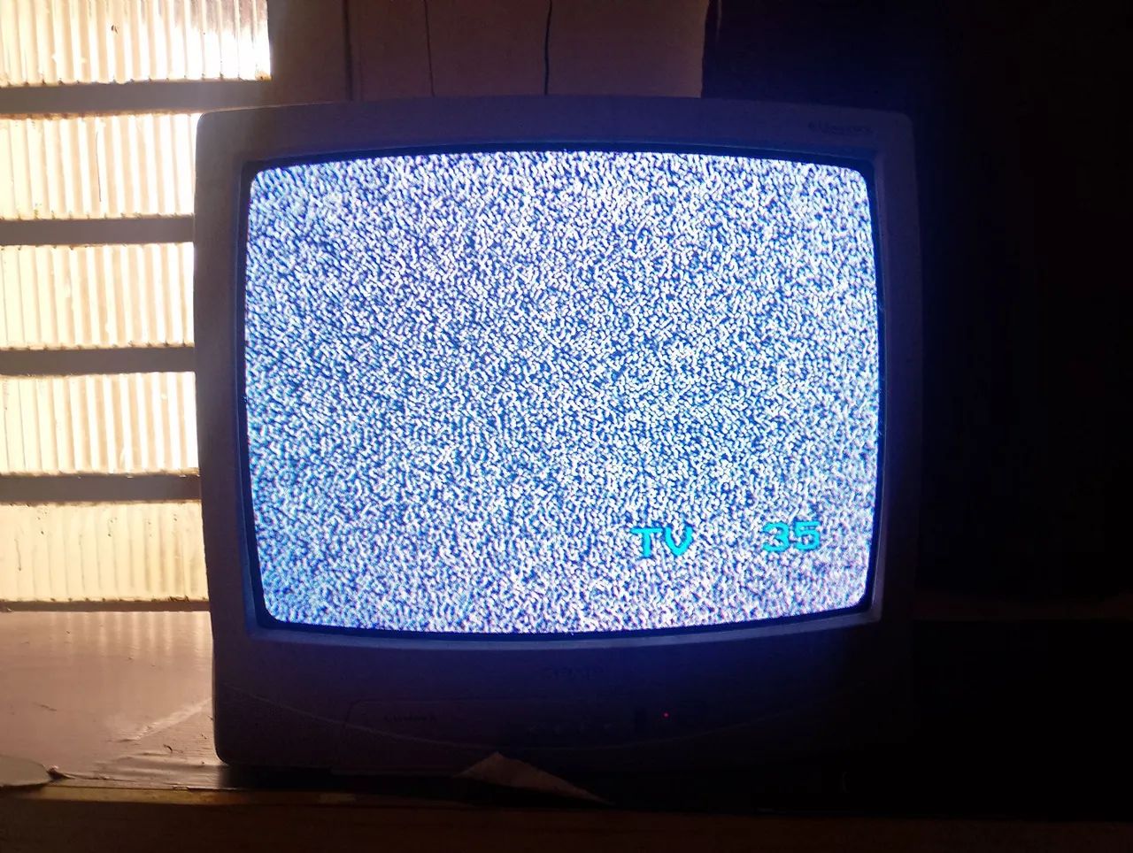 Televisão de tubo 20" SEMP
