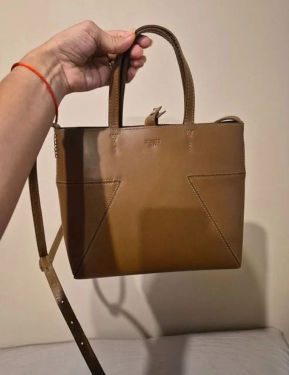 Bolsa schutz caramelo 
