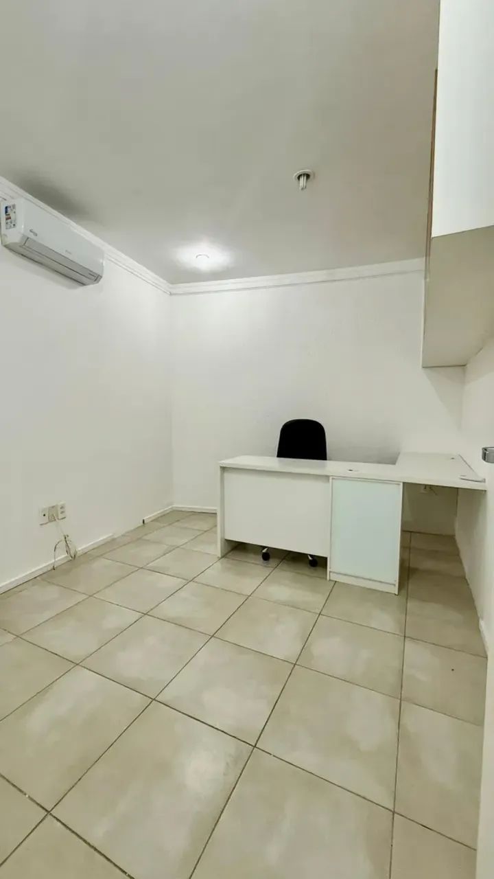 Alugo sala com 2 escritórios e recepção no Jaracaty - Foto 5