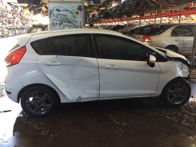 Peças usadas Ford New Fiesta 2013 2014 1.6 16v flex 130cv câmbio manual - Foto 3