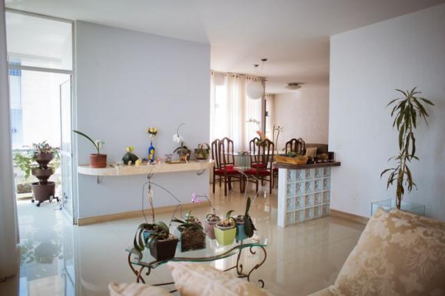 Apartamento 4 quartos bairro Buritis - Venda