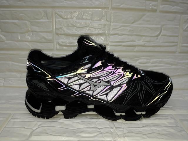 mizuno prophecy 7 camaleão original