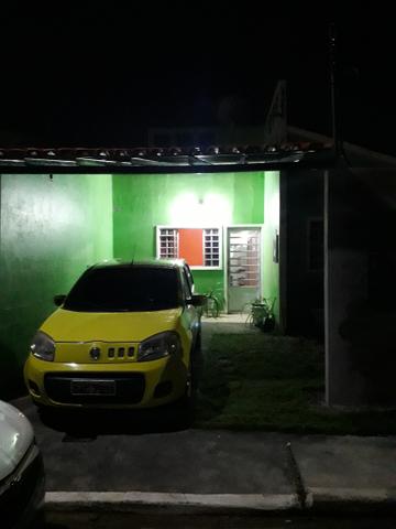 Vendo carro Fiat uno vivace 1.0 amarelo ano 2011/2012 $9.000 mais 32×700 - Foto 3