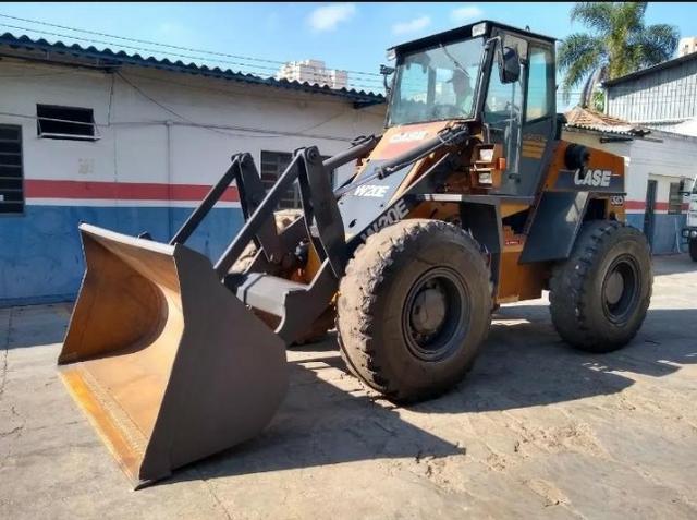 Pá carregadeira w20