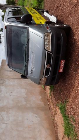 Vendo essa van 2009 modelo 2010 conservada ar direção falar Fernando65 99274.3774 - Foto 6