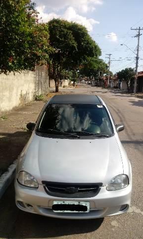 Corsa sedã 2001 só R$ 8.500. - Foto 4
