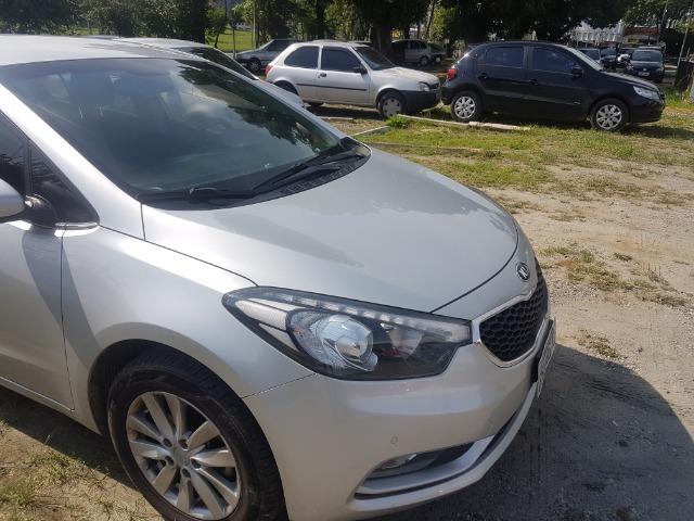 Kia Cerato 2015 - Foto 2