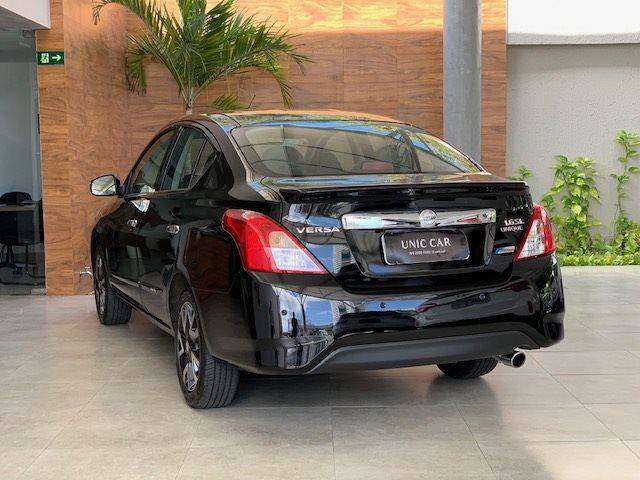 VERSA 2017/2017 1.6 16V FLEX UNIQUE 4P XTRONIC - Foto 2