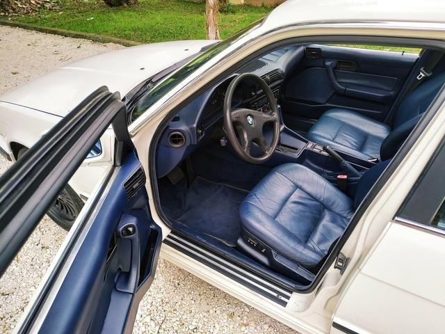Rarissima BMW E34 525i 1990 - Interior Azul Marinho - Foto 4