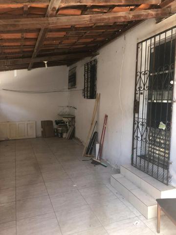 Casa, Bairro de São Caetano, 2 quartos, sala, cozinha, banheiro, garagem e área ao lado - Foto 6