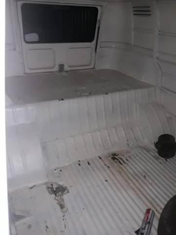 Kombi furgão 1989 top toda reformada,motor novo, setor direção novo,cambio zero revisado. - Foto 5