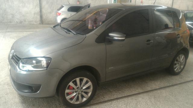 Lindo fox carro 1.6 completo