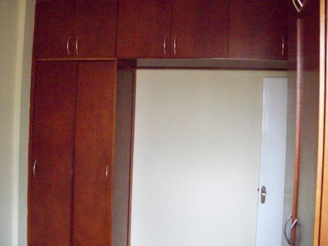 Casa colonial , 3 quartos , 4 vagas , habite-se , joão pinheiro , BH - Foto 6