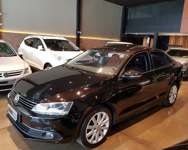 VW - Jetta Com Teto Solar - Foto 4