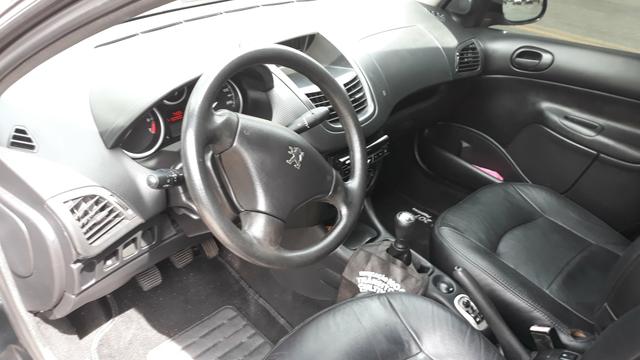 Peugeot Sed 207 1.4 M.2010 - Tel: *7 - Foto 5