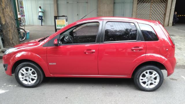 Ford Fiesta Mpi Class Hatch 8v 4p Manual KM 80.488 Única dona