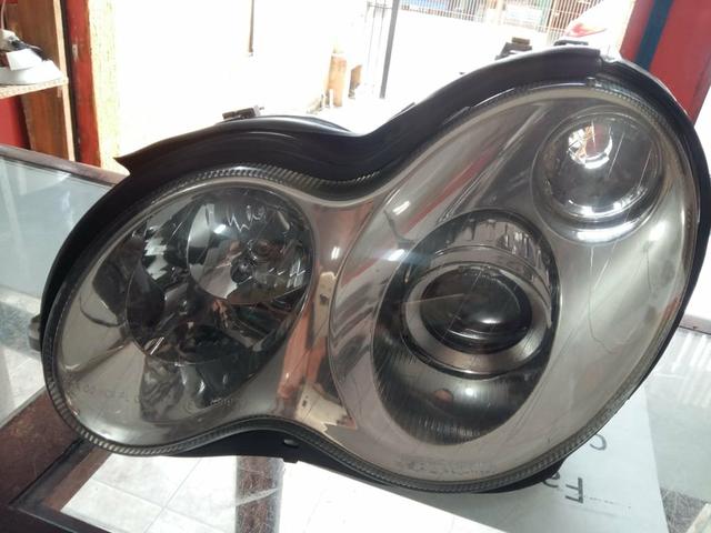 Farol Mercedes c180 c200 c220 c230 c240 ano 2004 2007 - Foto 2