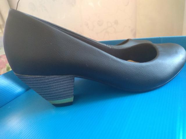 Sapato preto feminino - Foto 4