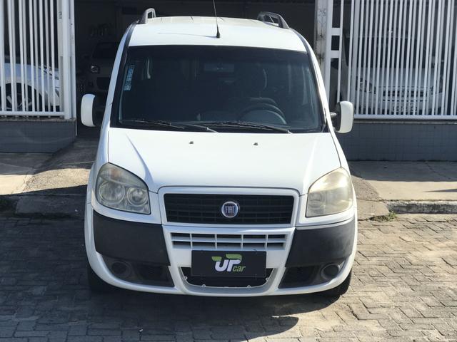 Doblo essence 1.8 6 lugares - Foto 3