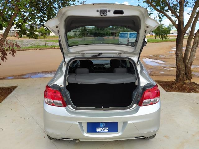 Oportunidade!! Onix Joy 2016/2017,motor 1.0 ,câmbio manual 6 marchas . Carro de mulher - Foto 17