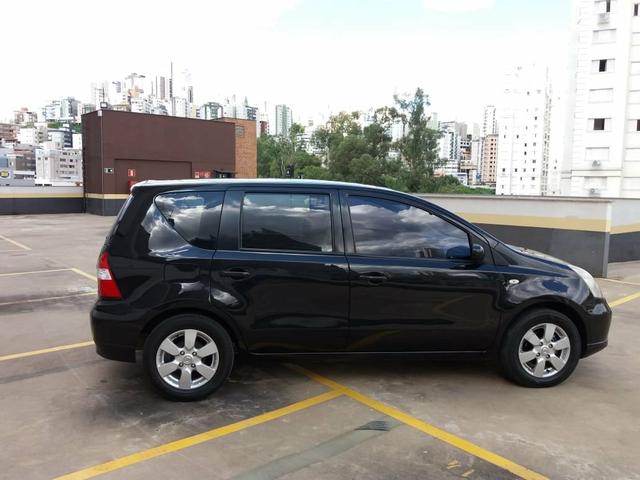 Nissan Livina SL 1.6 Completa 2010 - Foto 5