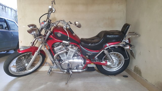 SUZUKI INTRUDER 800CC
