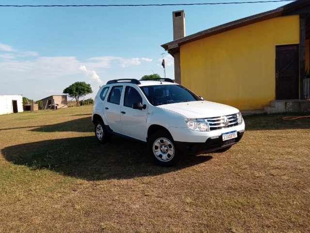 RENAULT DUSTER 2013