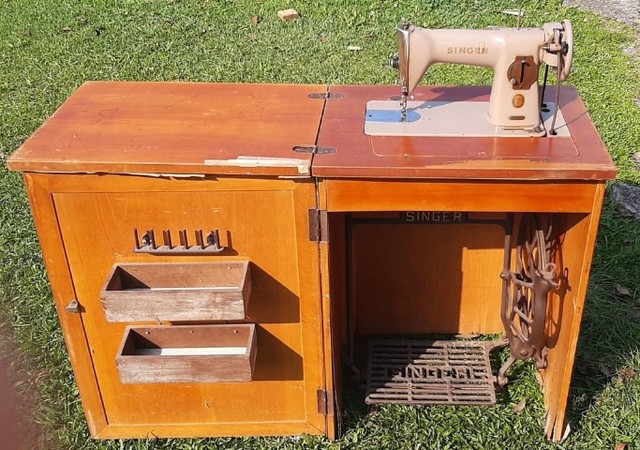 Máquina de Costura Singer Portátil Elna 15C Pedal - 1921 (Raridade)* - Foto 5