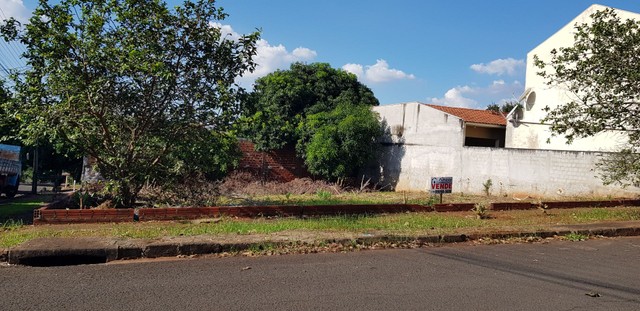 Terreno Esquina Vila Nevada Maringá-Pr próximo da Vila Esperança e Jardim Cidade Nova