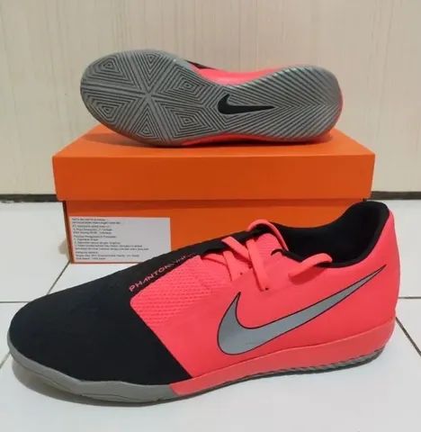 Chuteira nike phantom hotsell venom academy futsal unissex